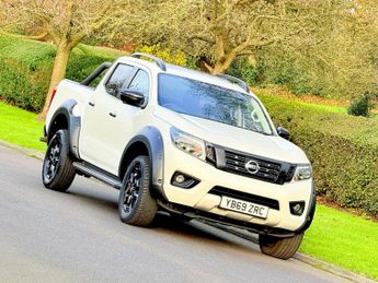 Nissan Navara 2.3 dCi N-Guard Auto 4WD Euro 6 4dr