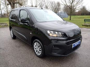 Fiat Doblo 1.5 Multijet3 1000Kg Manual SWB Euro 6 (s/s) 5dr