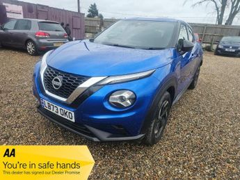 Nissan Juke 1.0 DIG-T N-Connecta DCT Auto Euro 6 (s/s) 5dr