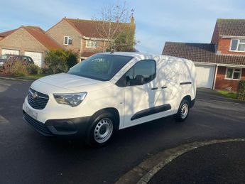 Vauxhall Combo 1.5 Turbo D 2300 Dynamic L2 H1 Euro 6 4dr