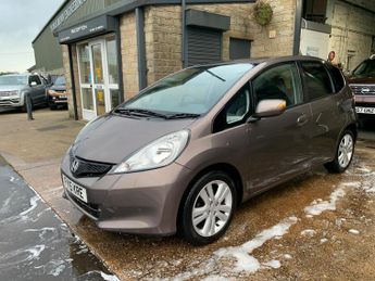 Honda Jazz 1.4 i-VTEC ES Plus Euro 5 5dr