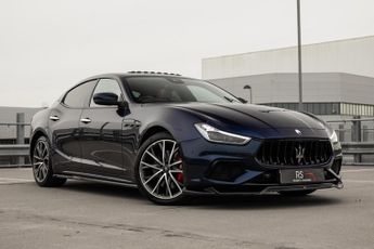 Maserati Ghibli 3.0D V6 GranSport Nerissimo ZF Euro 6 (s/s) 4dr