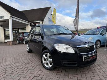 Skoda Fabia 1.2 HTP 12V 2 Hatchback 5dr Petrol Manual (140 g/km, 70 bhp)