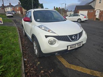 Nissan Juke 1.6 Acenta Premium Euro 5 (s/s) 5dr