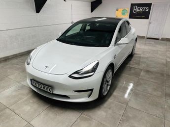 Tesla Model 3 Standard Range Plus Auto RWD 4dr