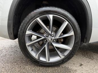 Skoda Kodiaq 2.0 TDI SportLine DSG 4WD Euro 6 (s/s) 5dr (7 Seat)