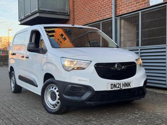 Used Vauxhall Combo 1.5 Turbo D 2300 Dynamic L2 H1 Euro 6 4dr