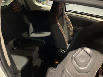 Citroen C1 1.0 VTi Feel Euro 5 3dr (Euro 5)