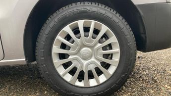 Toyota ProAce 50kWh Icon Medium Panel Van Auto MWB 6dr (7kW OBC)