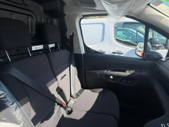 Toyota ProAce 50kWh Icon Medium Panel Van Auto MWB 6dr (7kW OBC)