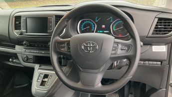 Toyota ProAce 50kWh Icon Medium Panel Van Auto MWB 6dr (7kW OBC)