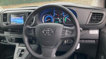 Toyota ProAce 50kWh Icon Medium Panel Van Auto MWB 6dr (7kW OBC)