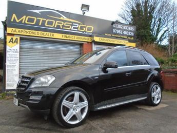 Mercedes M Class 3.0 ML300 CDI V6 BlueEfficiency Grand Edition G-Tronic 4WD Euro 