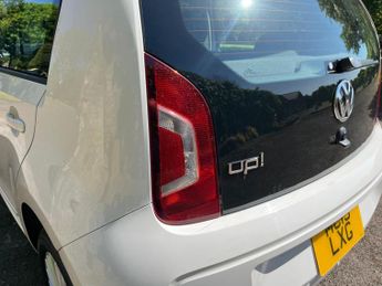 Volkswagen up! 