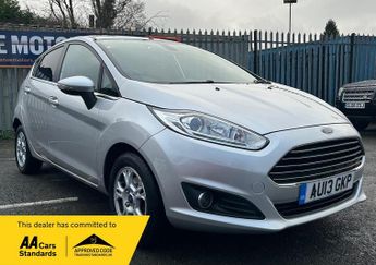 Ford Fiesta 1.6 TDCi ECOnetic Titanium Euro 5 (s/s) 5dr