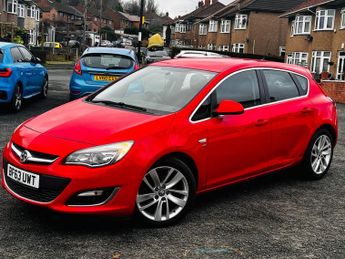 Vauxhall Astra 2.0 CDTi ecoFLEX SRi Euro 5 (s/s) 5dr