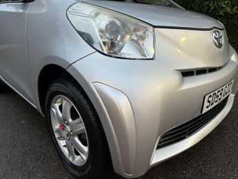 Toyota iQ 1.0 VVT-i Multidrive Euro 4 3dr