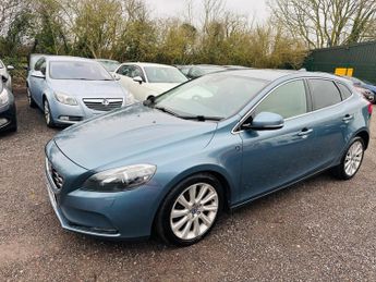 Volvo V40 1.6 D2 SE Lux Euro 5 (s/s) 5dr