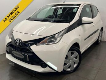 Toyota AYGO 1.0 VVT-i x-play Hatchback 5dr Petrol Manual Euro 5 Euro 5 (68 p