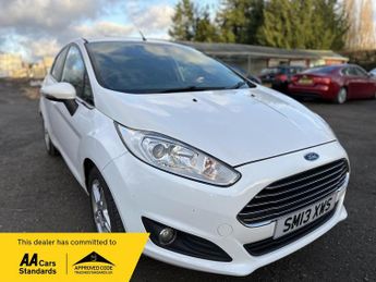 Ford Fiesta 1.0T EcoBoost Zetec Euro 5 (s/s) 5dr