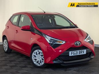 Toyota AYGO 1.0 VVT-i x-play Euro 6 5dr (Safety Sense)