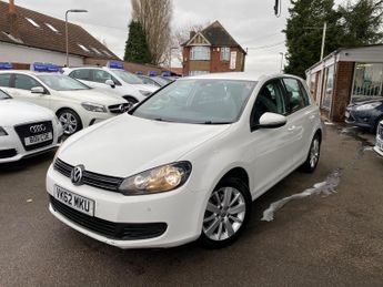 Volkswagen Golf TDi 1.6 TDI Match Euro 5 5dr