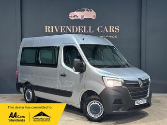 Renault Master 2.3 dCi 35 Business FWD SWB Medium Roof Euro 6 4dr