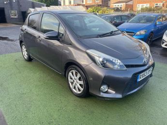 Toyota Yaris 1.5 VVT-h T4 CVT Euro 5 5dr