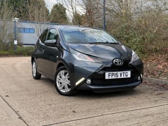 Toyota AYGO 1.0 VVT-i x-pression x-wave Euro 5 5dr Euro 5