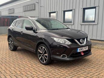 Nissan Qashqai 1.2 DIG-T Tekna 2WD Euro 6 (s/s) 5dr