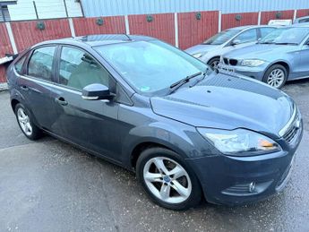 Ford Focus 1.6 Zetec 5dr