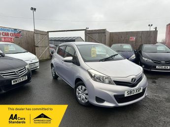 Toyota Yaris 1.33 Dual VVT-i Icon Multidrive S Euro 5 5dr