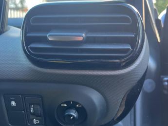 Citroen C4 Cactus 1.6 e-HDi Flair ETG6 Euro 5 (s/s) 5dr