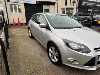 Ford Focus 1.6 Zetec Euro 5 5dr