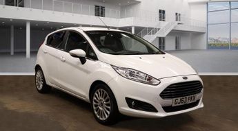 Ford Fiesta 1.0T EcoBoost Titanium Euro 5 (s/s) 5dr