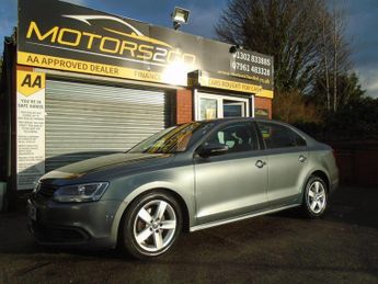 Volkswagen Jetta 2.0 TDI SE Euro 5 4dr