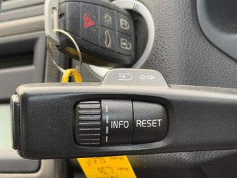 Volvo C30 2.5 T5 R-Design Sports Coupe Geartronic Euro 5 3dr