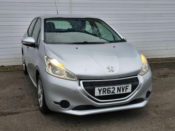 Peugeot 208 1.2 VTi Access+ Euro 5 5dr