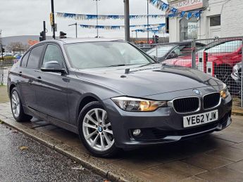 BMW 320 2.0 320i SE Euro 5 (s/s) 4dr