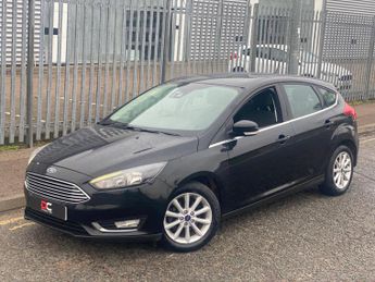 Ford Focus 1.0T EcoBoost Titanium Euro 6 (s/s) 5dr