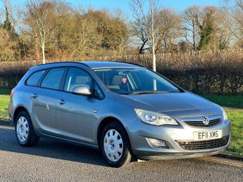 Vauxhall Astra 1.4 16V Exclusiv Sports Tourer Euro 5 5dr