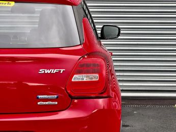 Suzuki Swift 1.2 Dualjet MHEV SZ5 ALLGRIP Euro 6 (s/s) 5dr