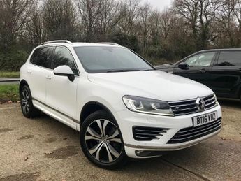 Volkswagen Touareg 3.0 TDI V6 BlueMotion Tech R-Line Tiptronic 4WD Euro 6 (s/s) 5dr