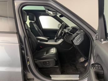 Land Rover Range Rover Sport 3.0 D300 MHEV HSE Silver Auto 4WD Euro 6 (s/s) 5dr