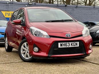 Toyota Yaris 1.5 VVT-h Icon Plus CVT Euro 5 5dr