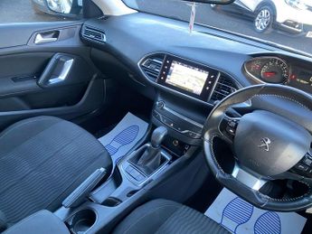 Peugeot 308 1.2 PureTech Active EAT Euro 6 (s/s) 5dr