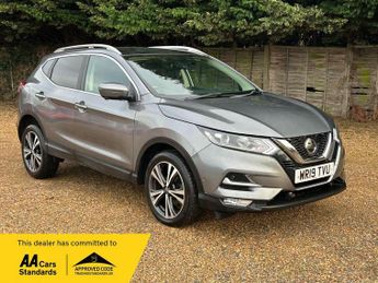 Nissan Qashqai 1.5 dCi N-Connecta Euro 6 (s/s) 5dr