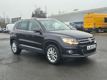 Volkswagen Tiguan 2.0 TDI BlueMotion Tech SE DSG 4WD Euro 5 (s/s) 5dr