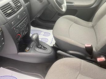 Renault Clio 1.4 16v Expression 5dr