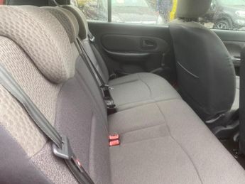 Renault Clio 1.4 16v Expression 5dr